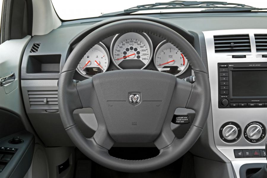  Dodge Caliber 2007 года  (фото 73 из 143)